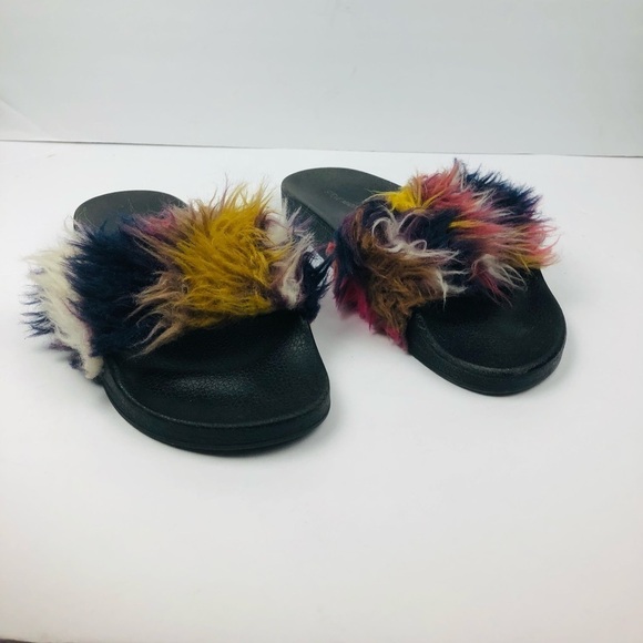 Steve Madden women’s‎ black slip on Fake fur sandals Size 9 - Picture 2 of 9